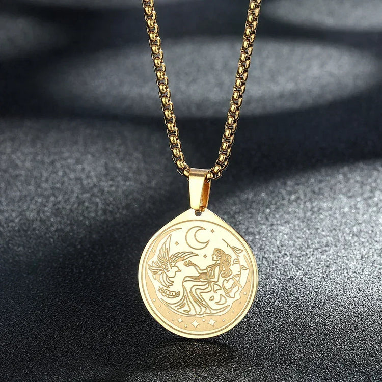 Mens Ancient Greek God Spartan Warrior Pendant Gladiator Necklace Women Mythology Spartan Helmet Charm Neck Chain Amulet Jewelry